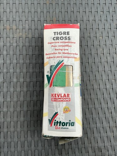 Vittoria tigre cross 700x27 - vittoria,